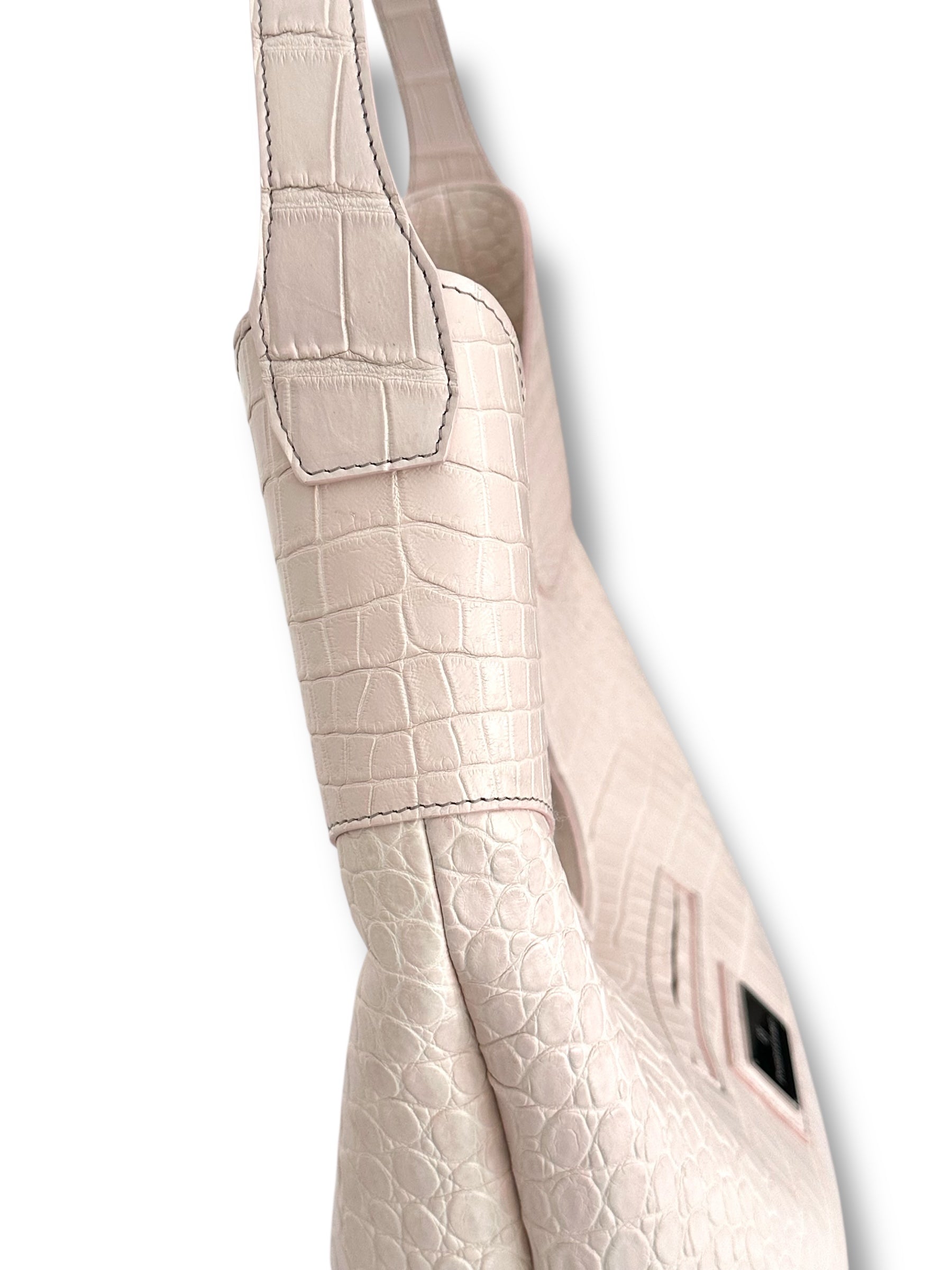 Soft Pink Alligator - The Kyri Hobo image 3