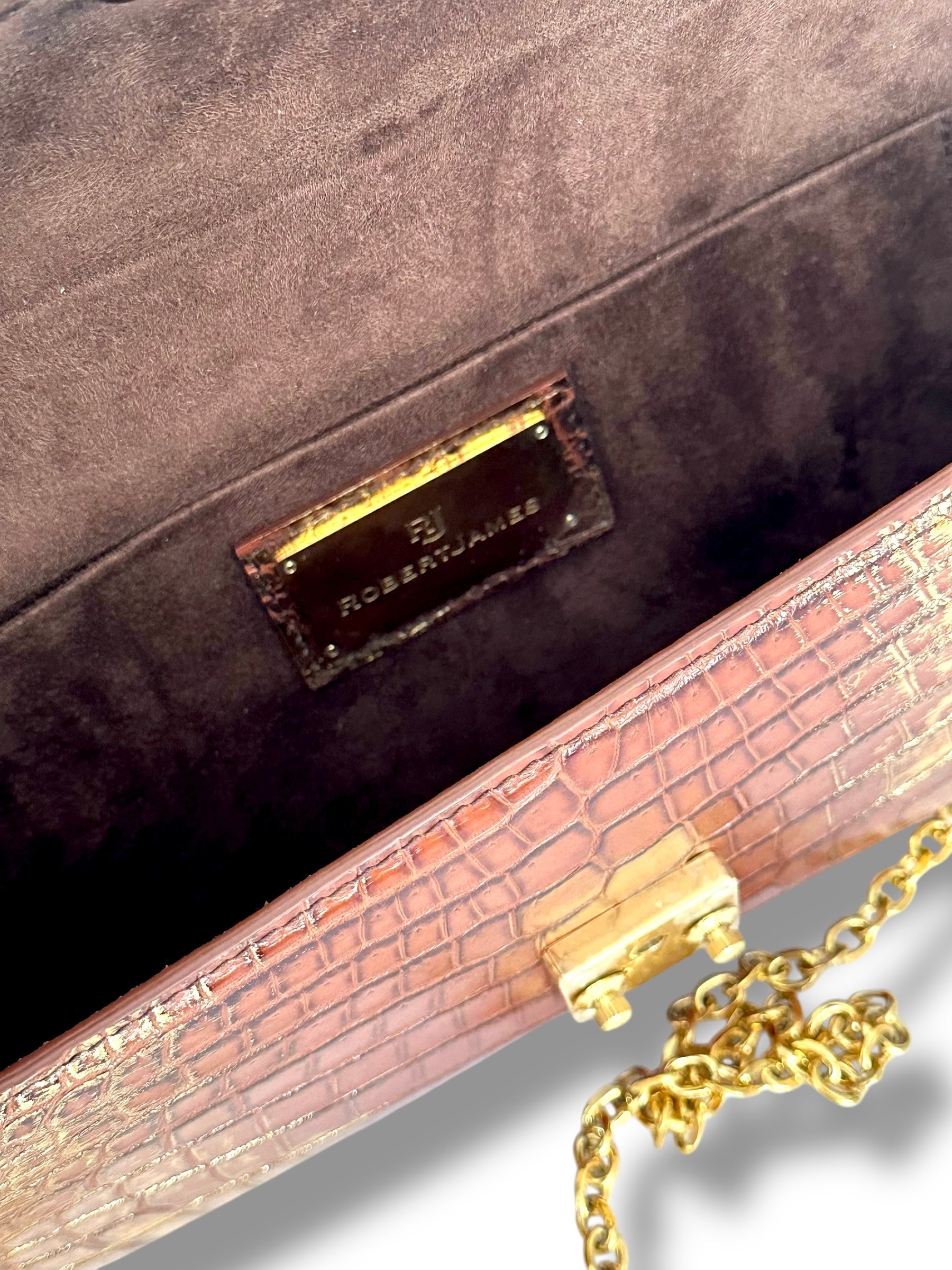 Cognac with Metallic Gold Accents - Minnie Pochette image 3