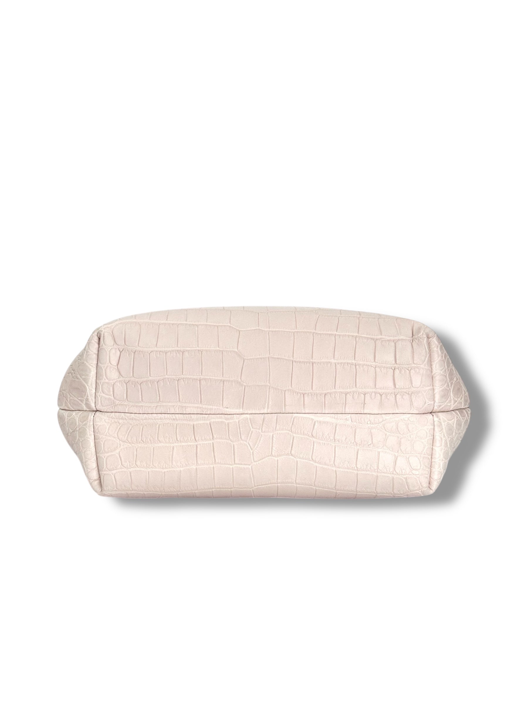 Soft Pink Alligator - The Kyri Hobo image 4