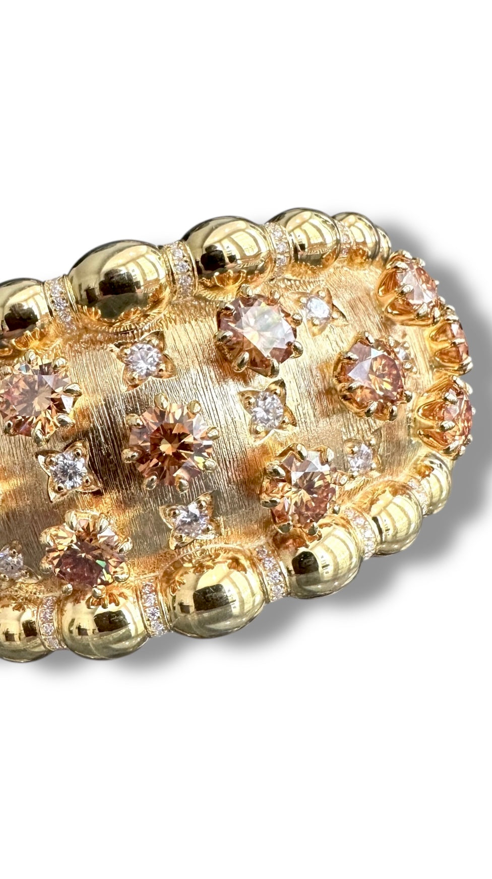 22ct Intense Champagne Cuff image 0
