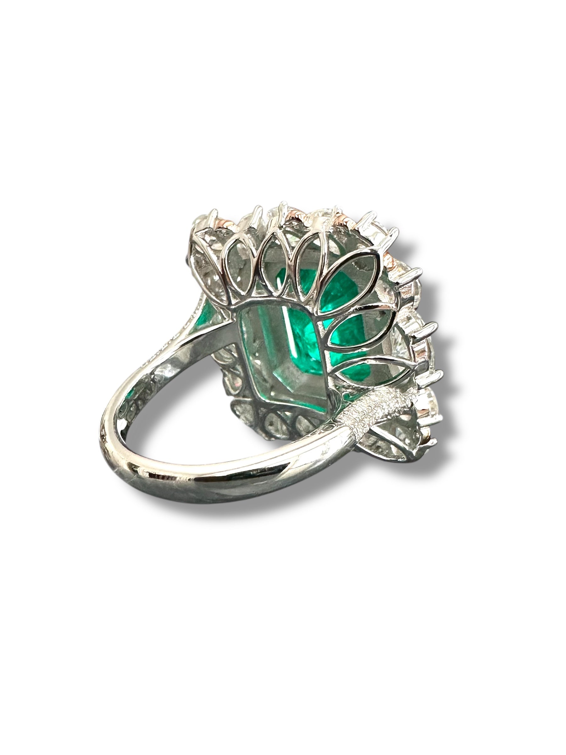 9.37ct Emerald Ring  image 8