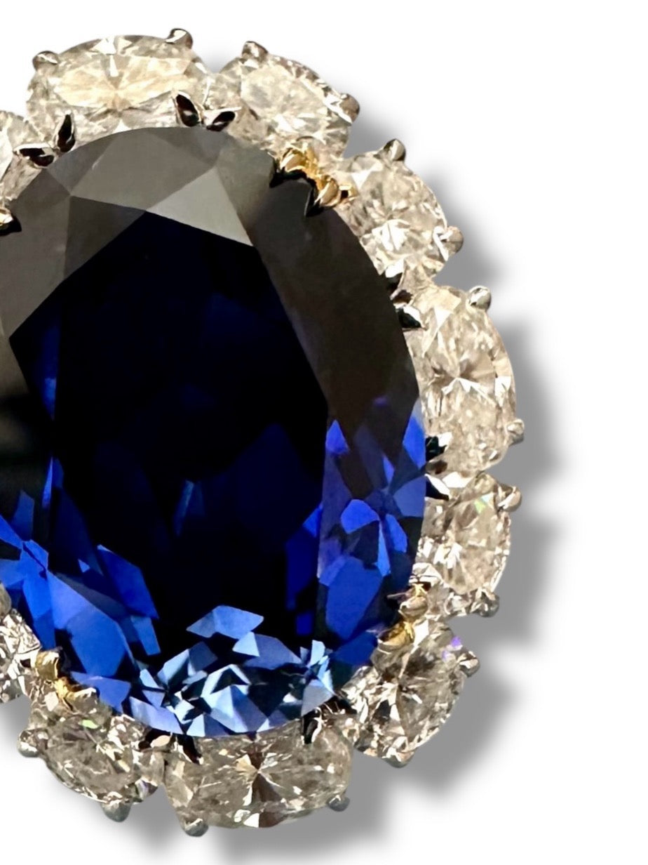 Stunning 13ct LC Sapphire Ring  image 0