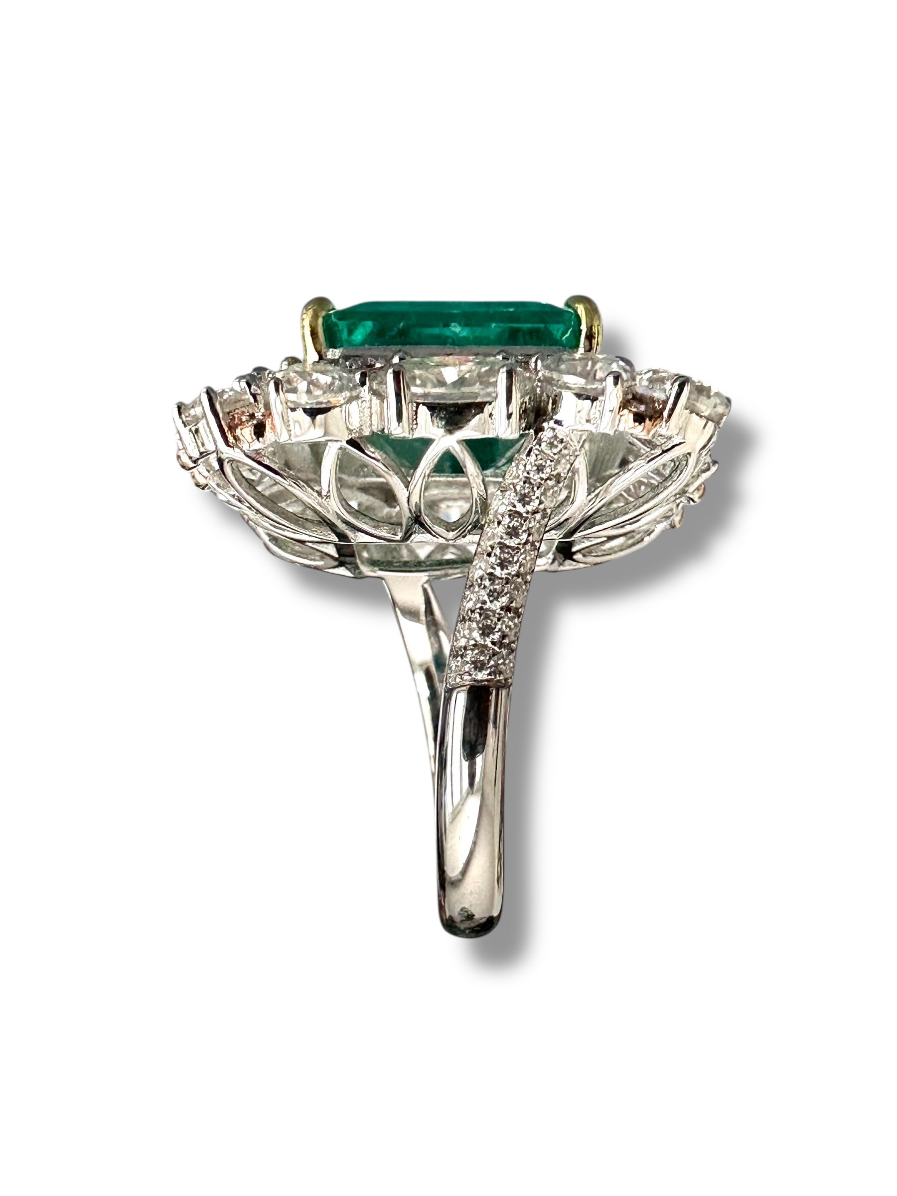 9.37ct Emerald Ring  image 7
